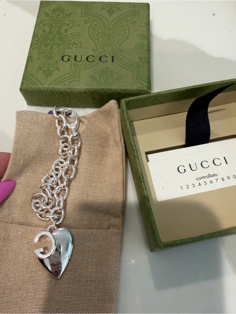 Gucci Silver Heart Charm Link Bracelet with Signature G Accent